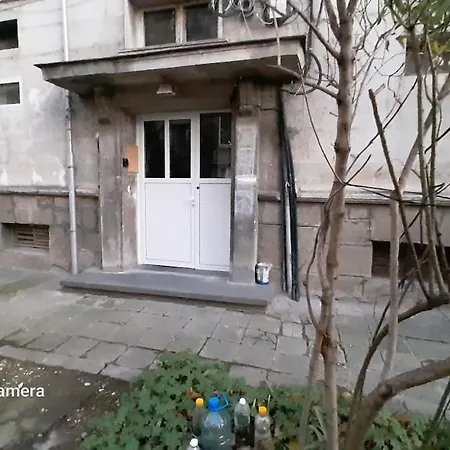 Spacious Near River Danube 80m Spot ! Rusze