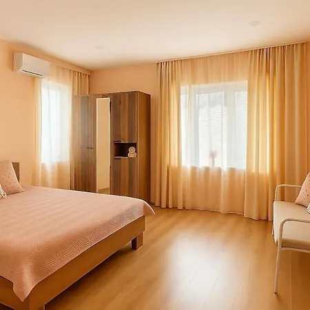 Spacious Near River Danube 80m Spot !